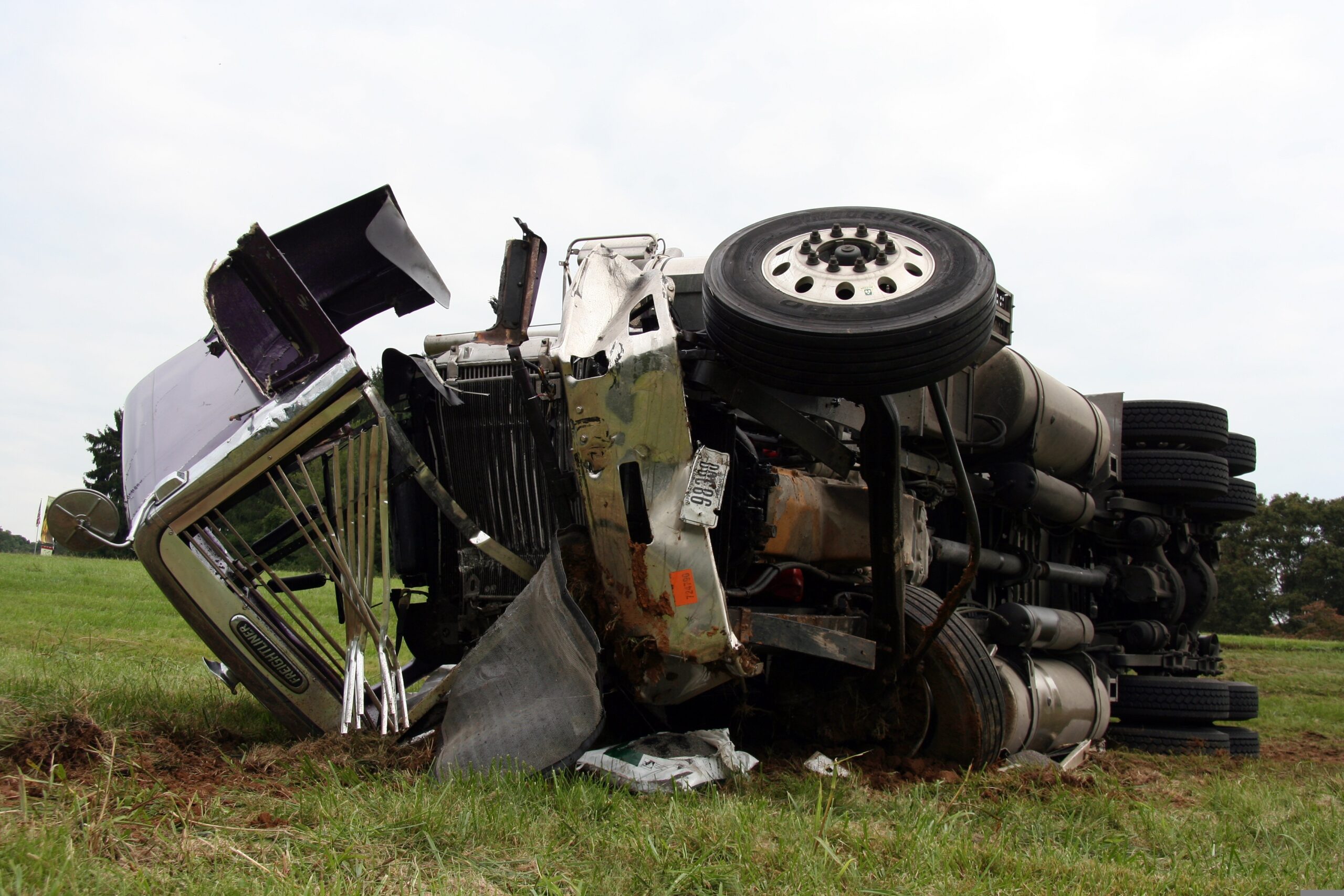 Truck Accident Lawyer Los Angeles: Protecting Your Rights After a Commercial Vehicle Crash